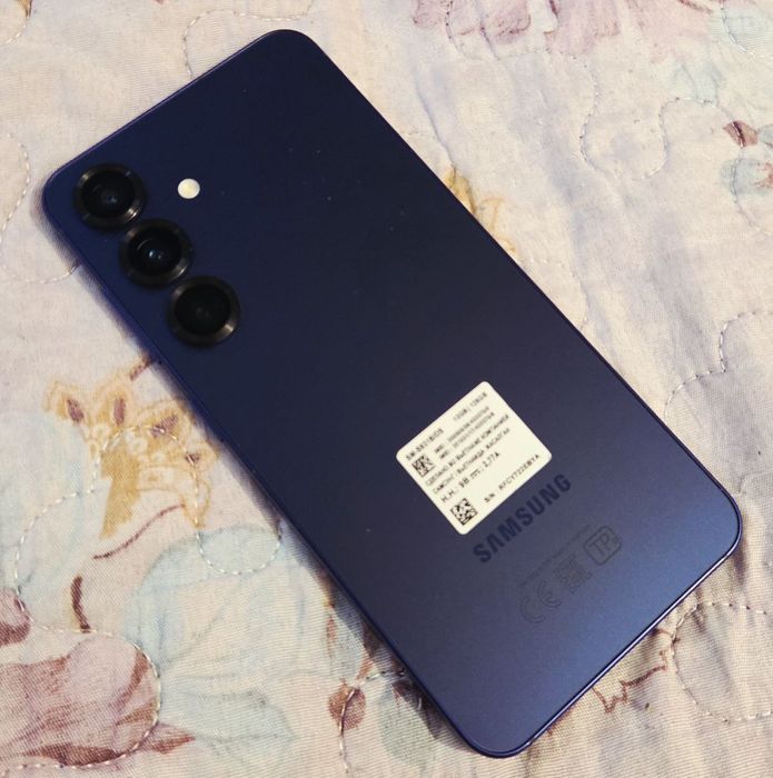 Продам Samsung s25