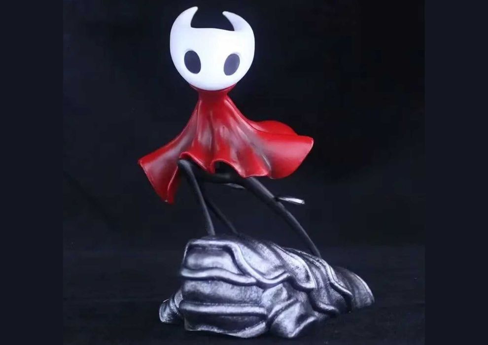 фигурка Шершня из серии Hollow Knight