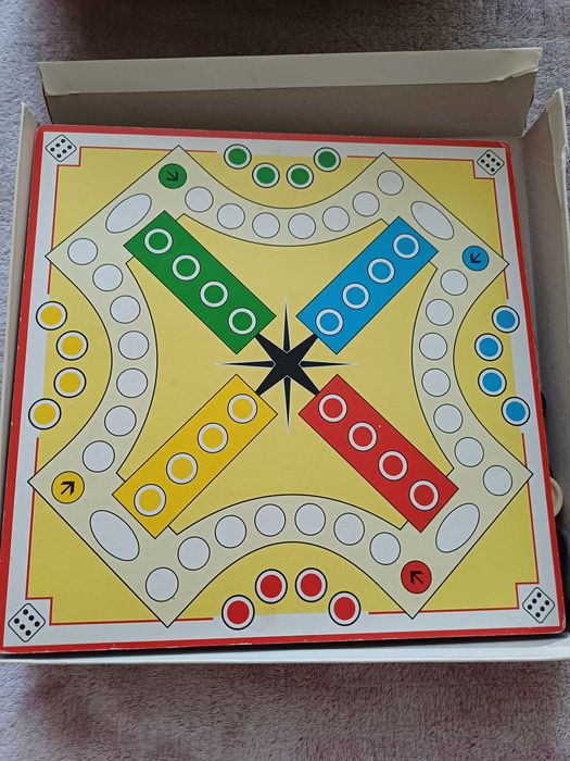 Детски / настолни игри