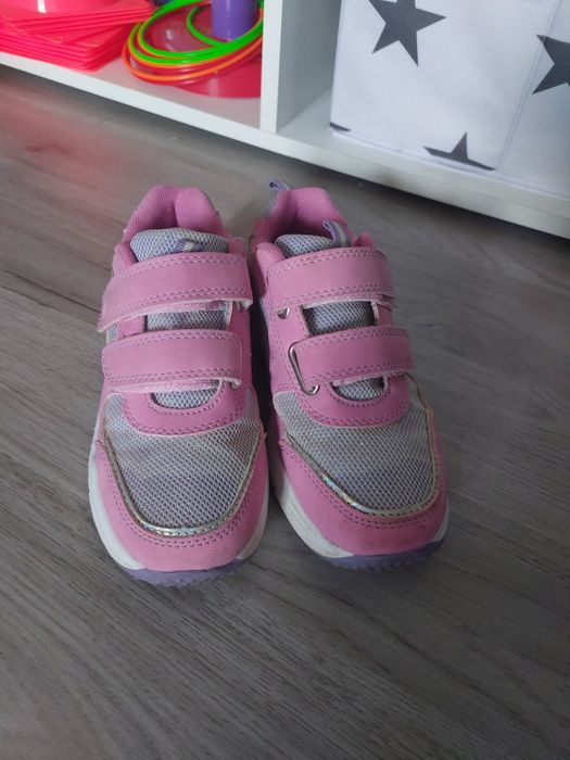 Adidași fete marimea 30