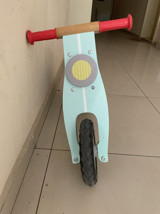 Дървено баланс колело VESPA