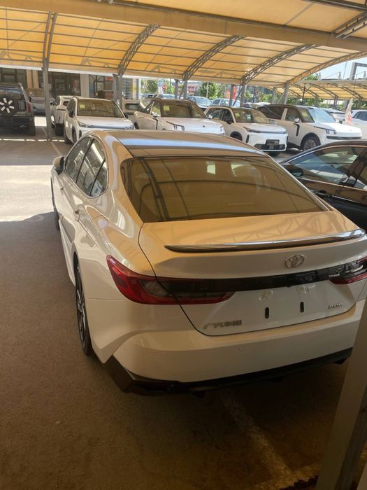 toyota camry 80 2025