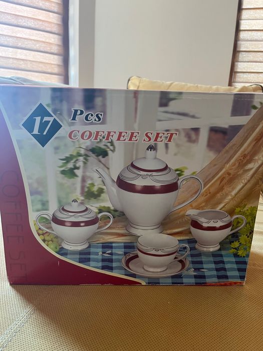 Сервизен комплект за кафе