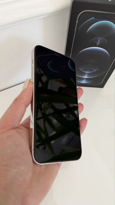 Iphone 12  pro pentru piese