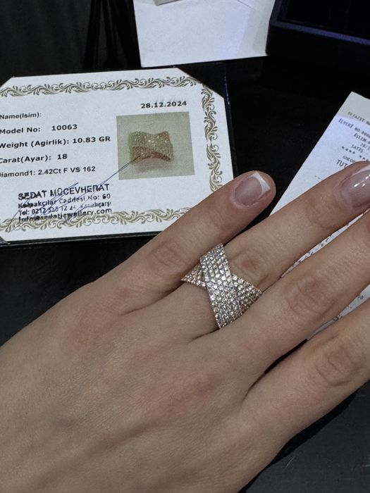 Inel din aur 18 k cu diamante