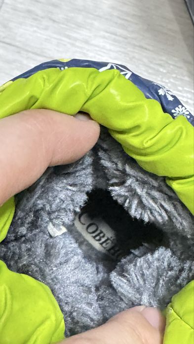 Отдам даром детские сапоги