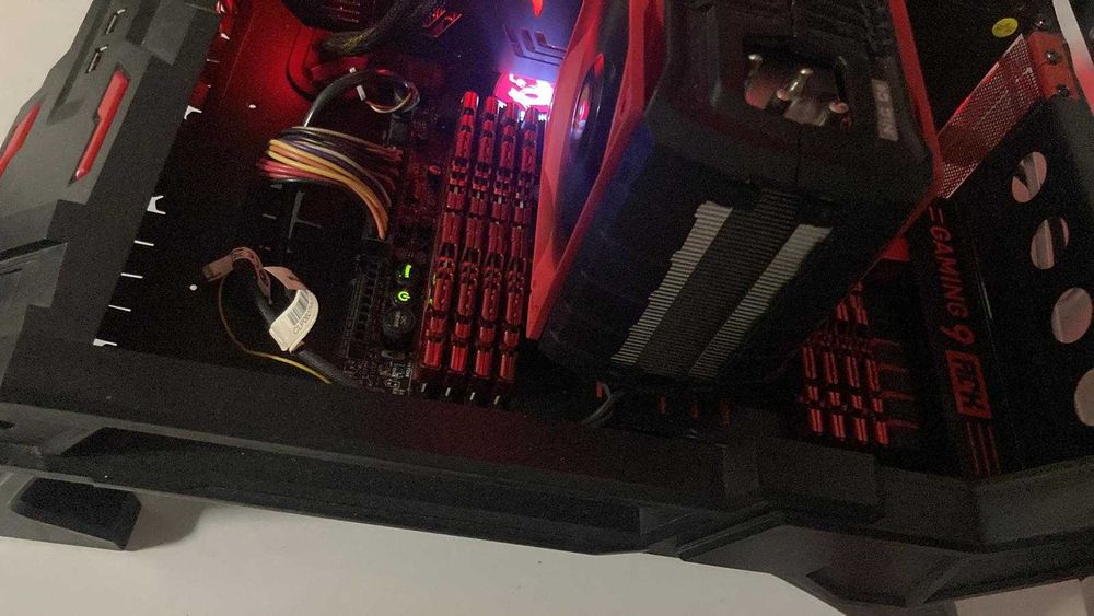 Vand pc unic , Aerocool STRIKE-X AIR