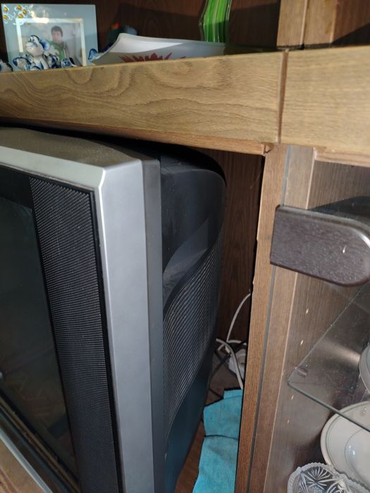 Телефизор цветной