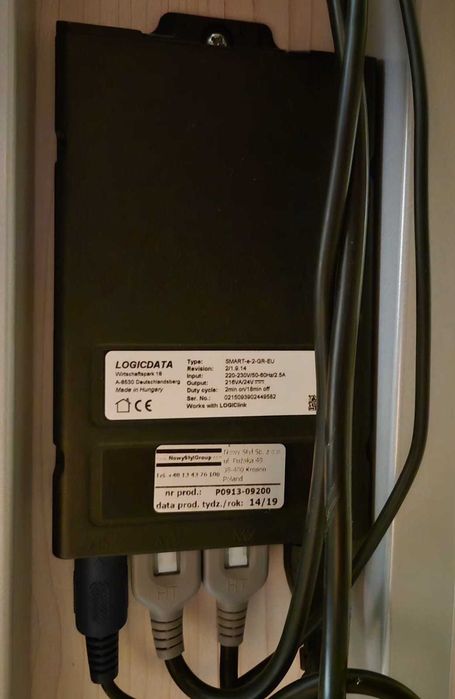 Birou electric reglabil pe inaltime