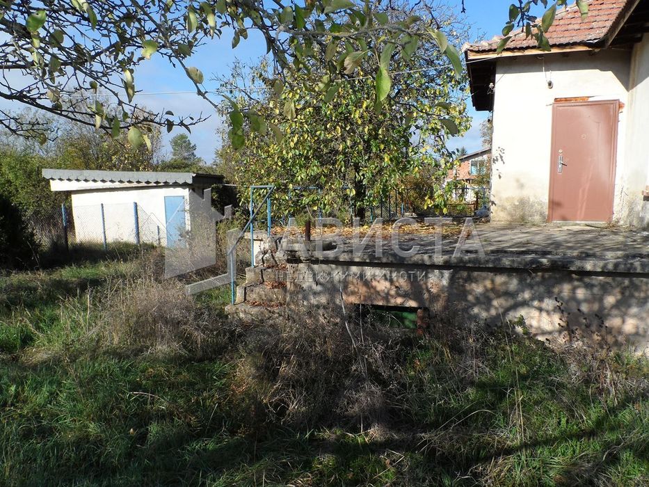 Продава се Къща в с. Понор, Област София-област - 52 кв.м за 802 €/кв.м - Снимка #2