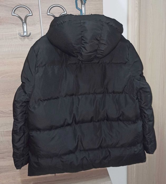 Geaca de iarna femei, cu gluga, marime L/40, negru, noua
