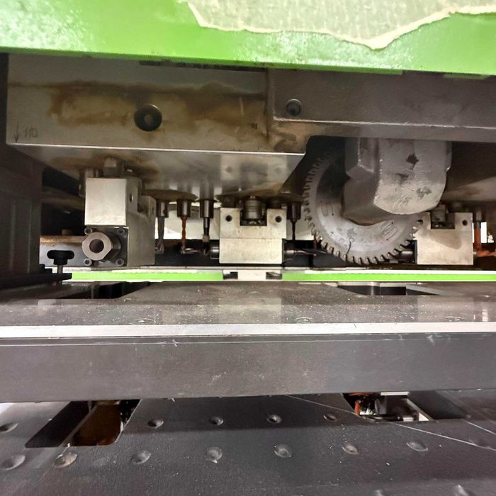 CNC Пробивен център Biesse Skipper 100