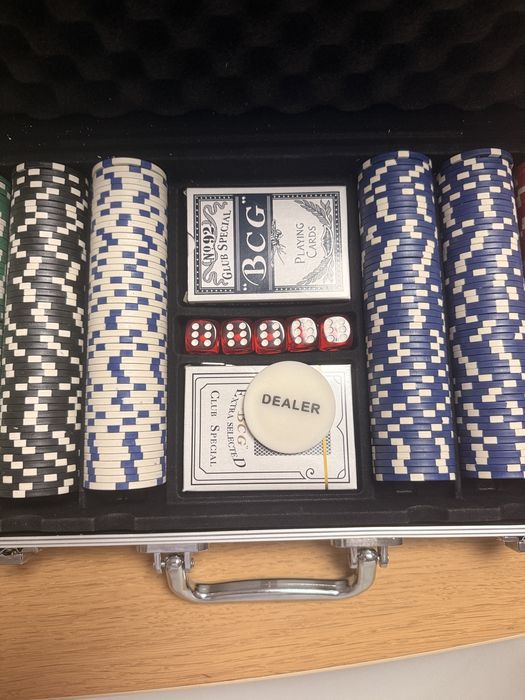 Set poker în stare excelentă