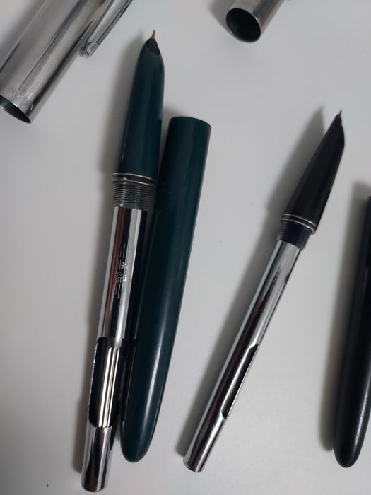 Stilouri Made in China penita aur 12k