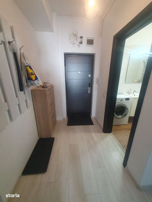 Închiriez 3 camere in Otopeni zona parcul Unirii