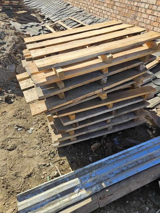 Поддоны б/у по 500 тенге