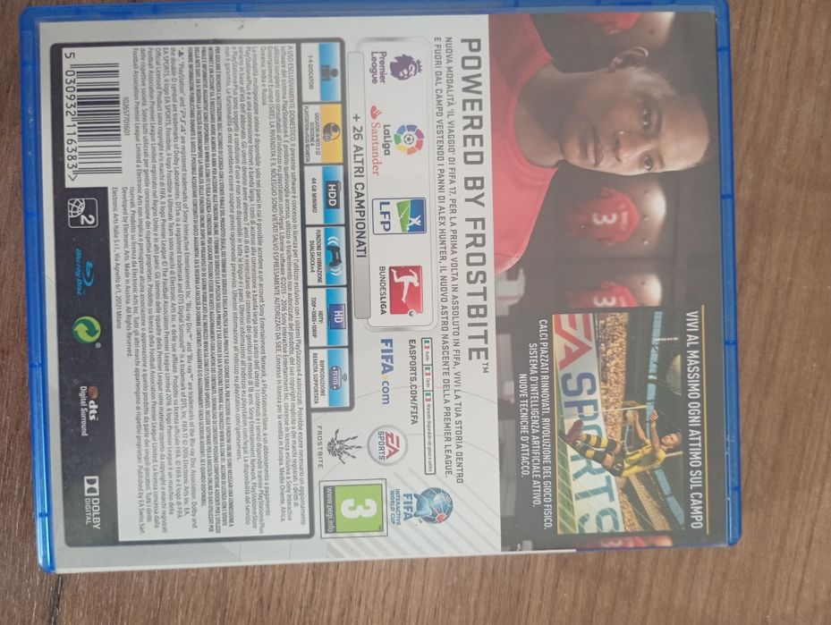 Vând joc de PS4 FIFA 17