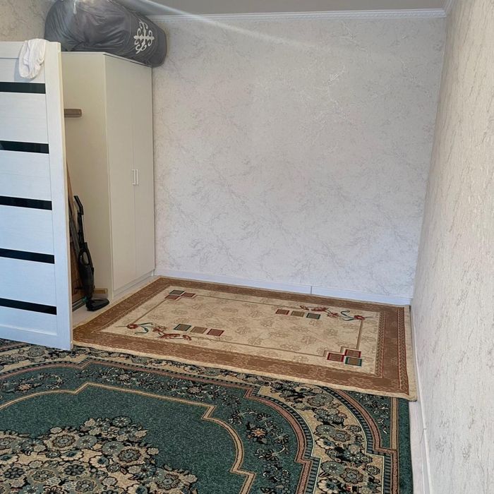 Сдается 1 комн 11мкр 2 этаж