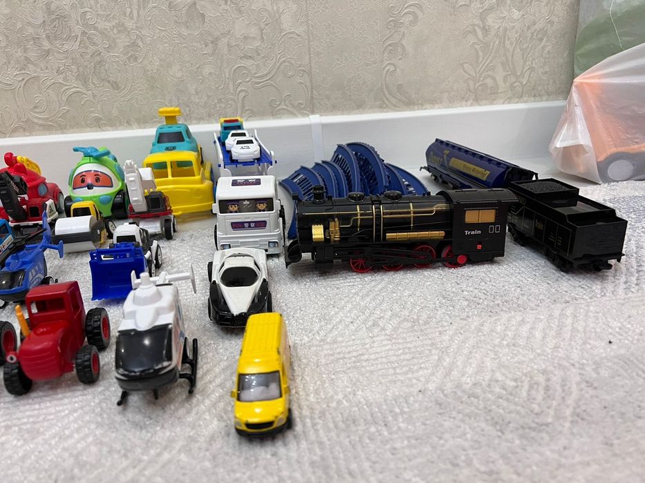 Машинки игрушки для мальчиков
