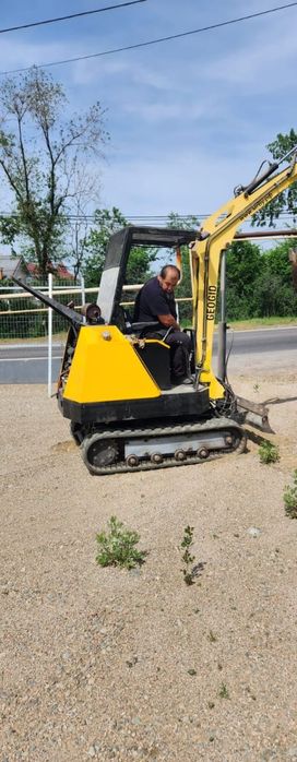 Продам экскаватор мини