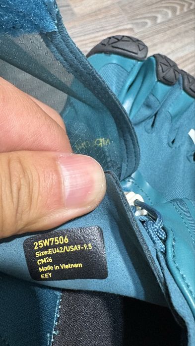 Кроссовки five fingers vibram