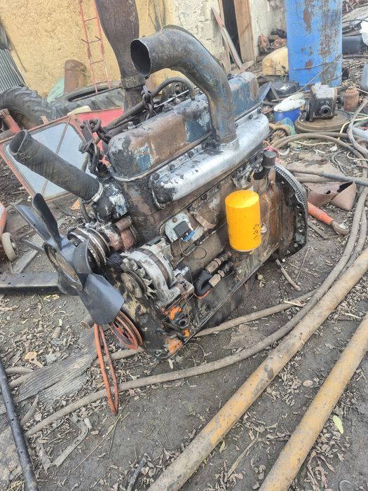 Vând motor tractor u 650