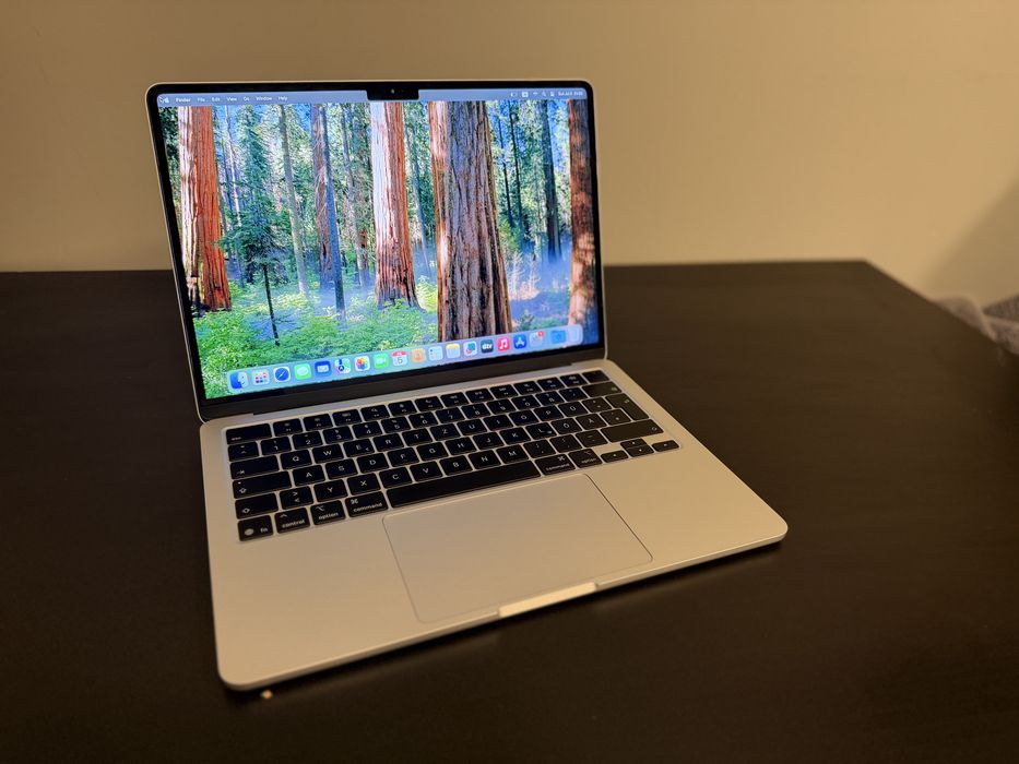 MacBook Air M4 16GB RAM 256GB SSD Бартер