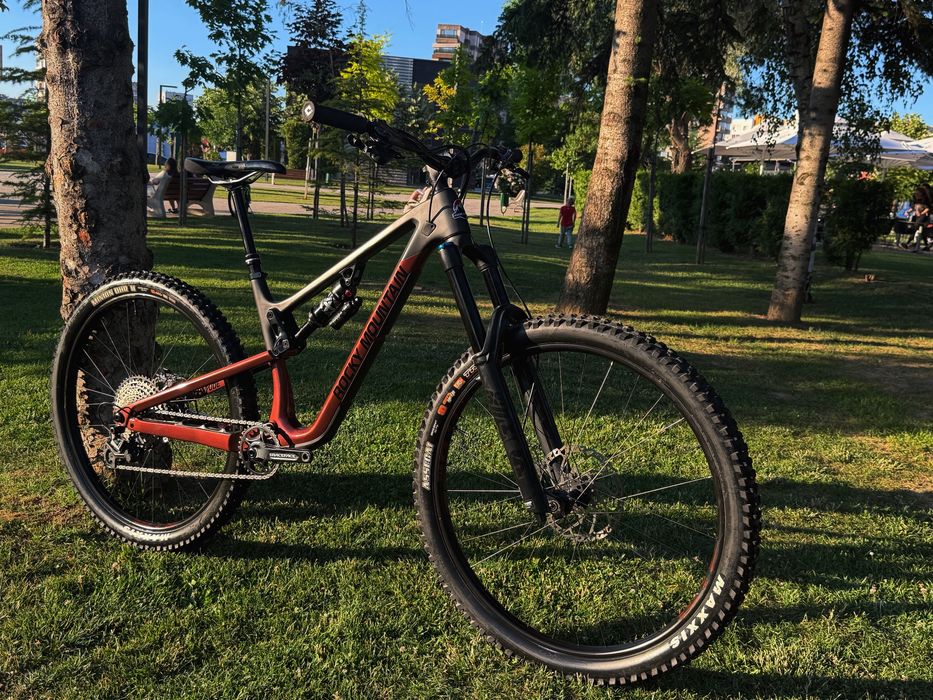 Rocky Mountain Altitude 2023 Carbon C70 29” Enduro MTB