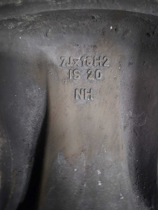 Джанти 16" със зимни гуми 205 55