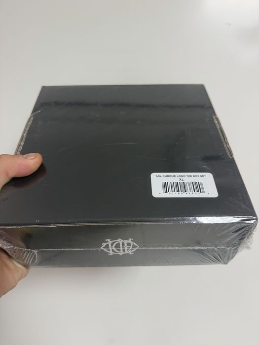 Yeat ADL set box Nike