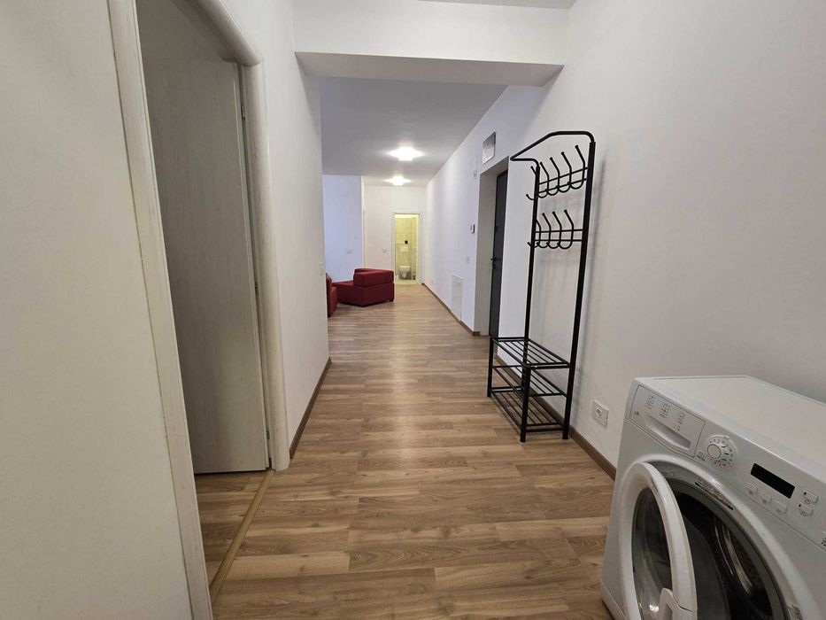 Inchiriez Apartament 3 Camere Zona Valletta Park