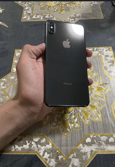Srocni Iphone x s max 256 gb