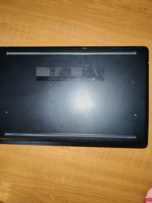 Laptop HP 15-db1100ny, 12gb ram, 1.5tb memorie, ryzen 5 3500u