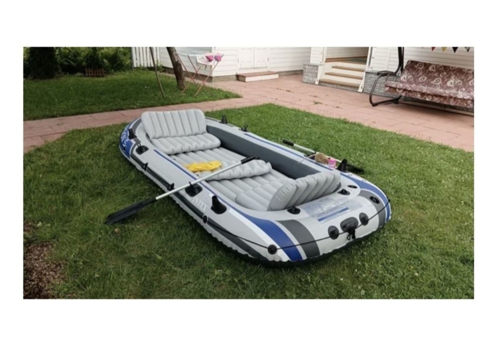Надувная лодка Intex Excursion 5