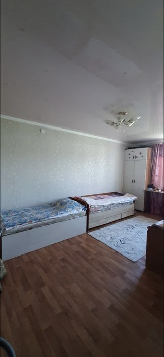 Кентау қ 3 бөлмелі уй сатылады