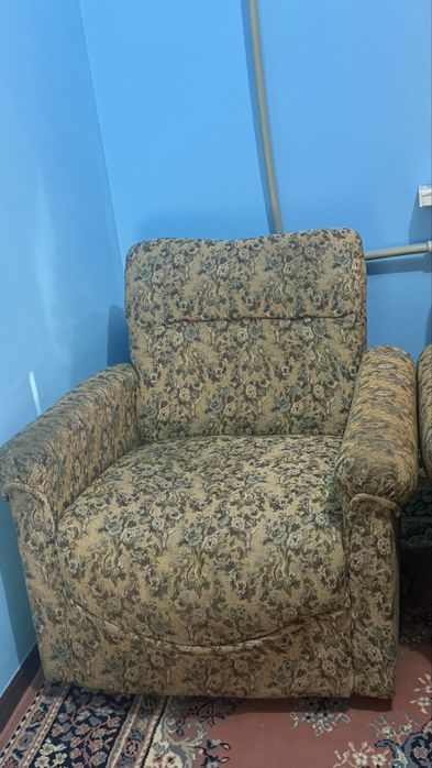 Кресло сатылады