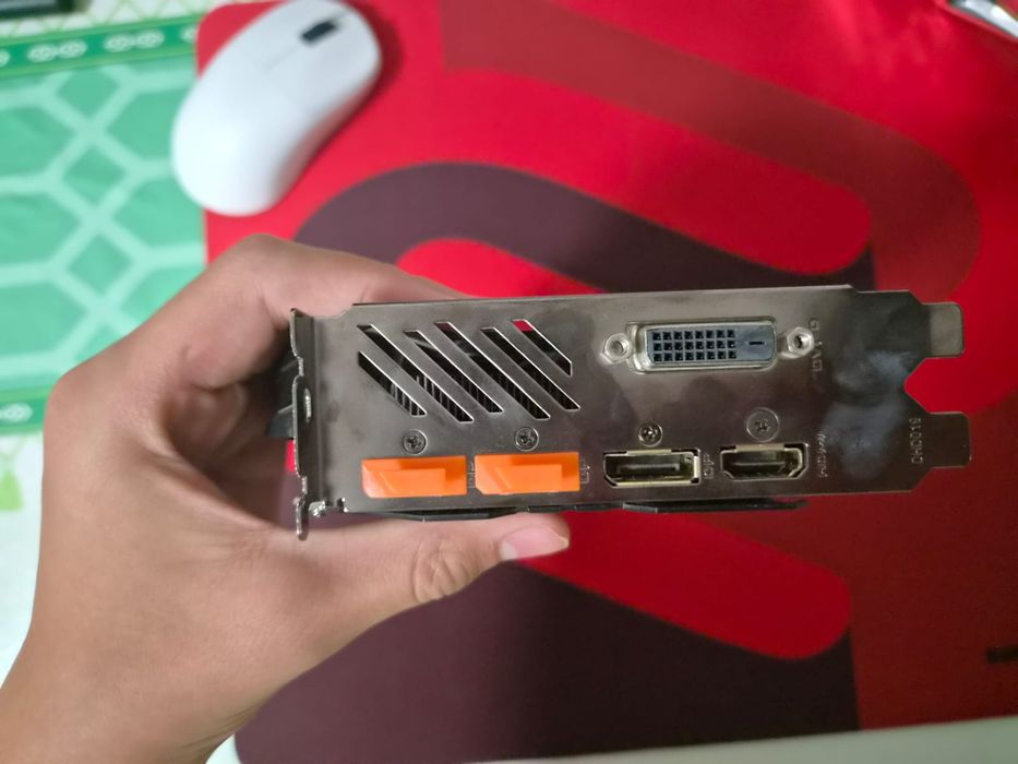 aorus rx570 4 gb возможен торг