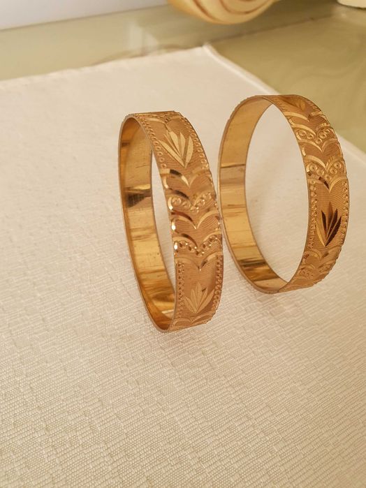 Brățară suflată în aur