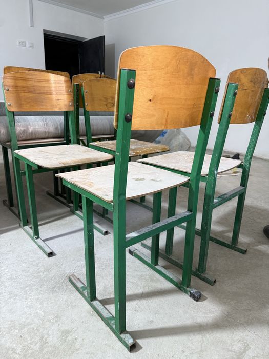 Parta, kushetka va stullar arzonga bervoramiz