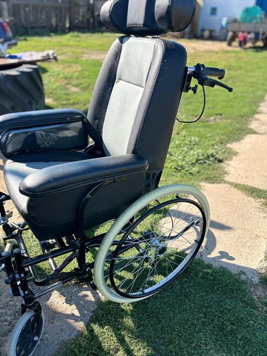 Продаю коляску за 70 000к