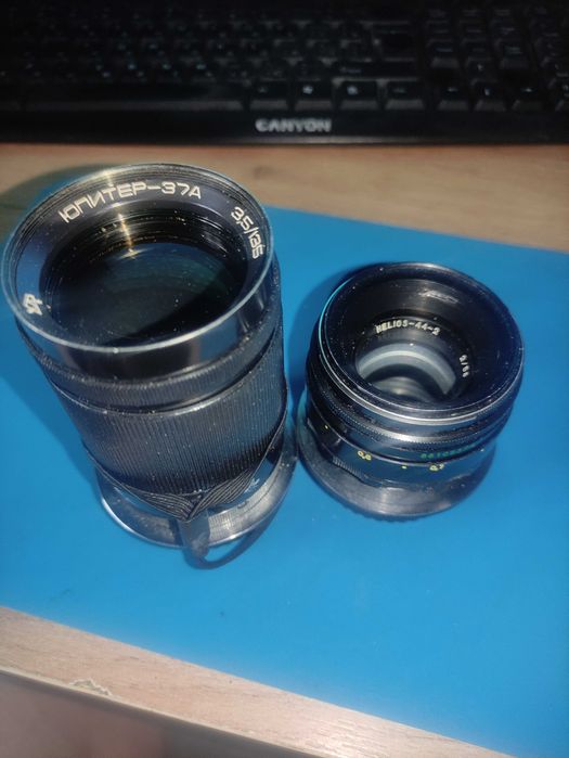 Юпитер 37А и Гелиос 44-2. 135 мм и 50 мм.С  переходниками на Canon EF.