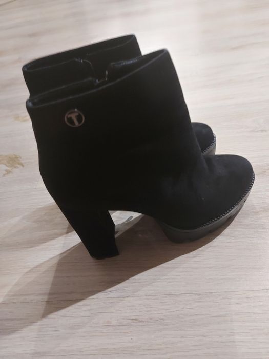 Продам полу сапоги деми.