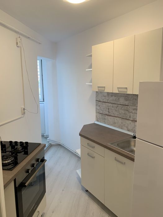 Inchiriez apartament cu o camera  Faleza