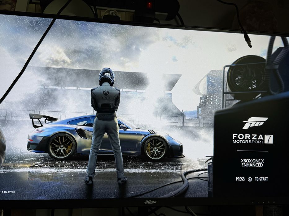 Xbox One X controller si joc