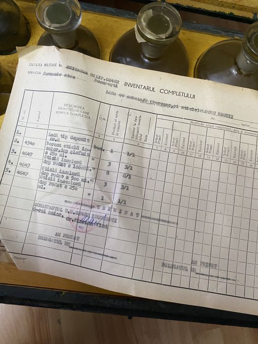 Lazi cutii cufere lemn