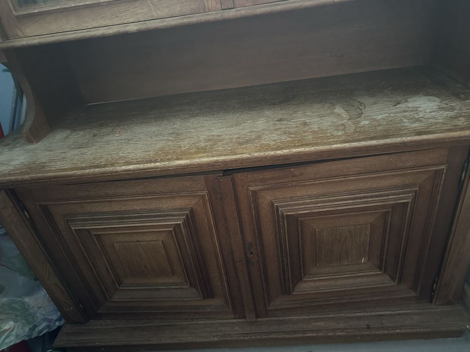 Dulapuri vintage de vanzare