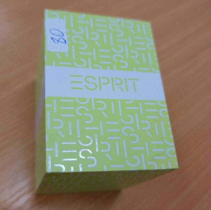 Дамски часовник Esprit ES1L327M0105 – стил, който се забелязва