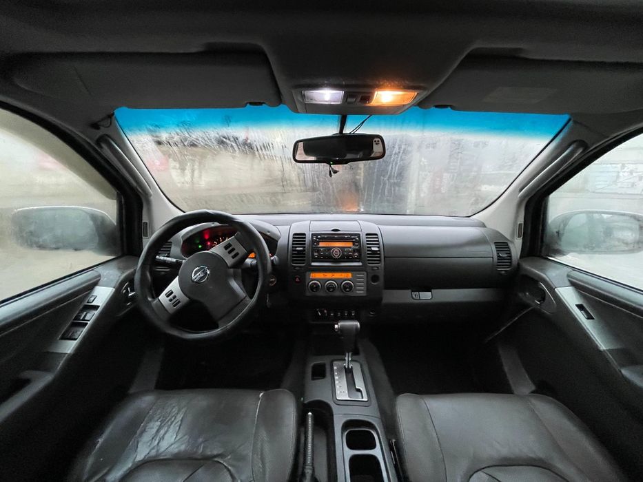 Nissan Navara 4x4 an 2007-4.700euro