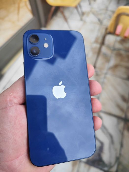 iPhone 12 64GB Blue