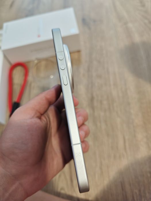 XIAOMI 17 ULTRA с гаранция